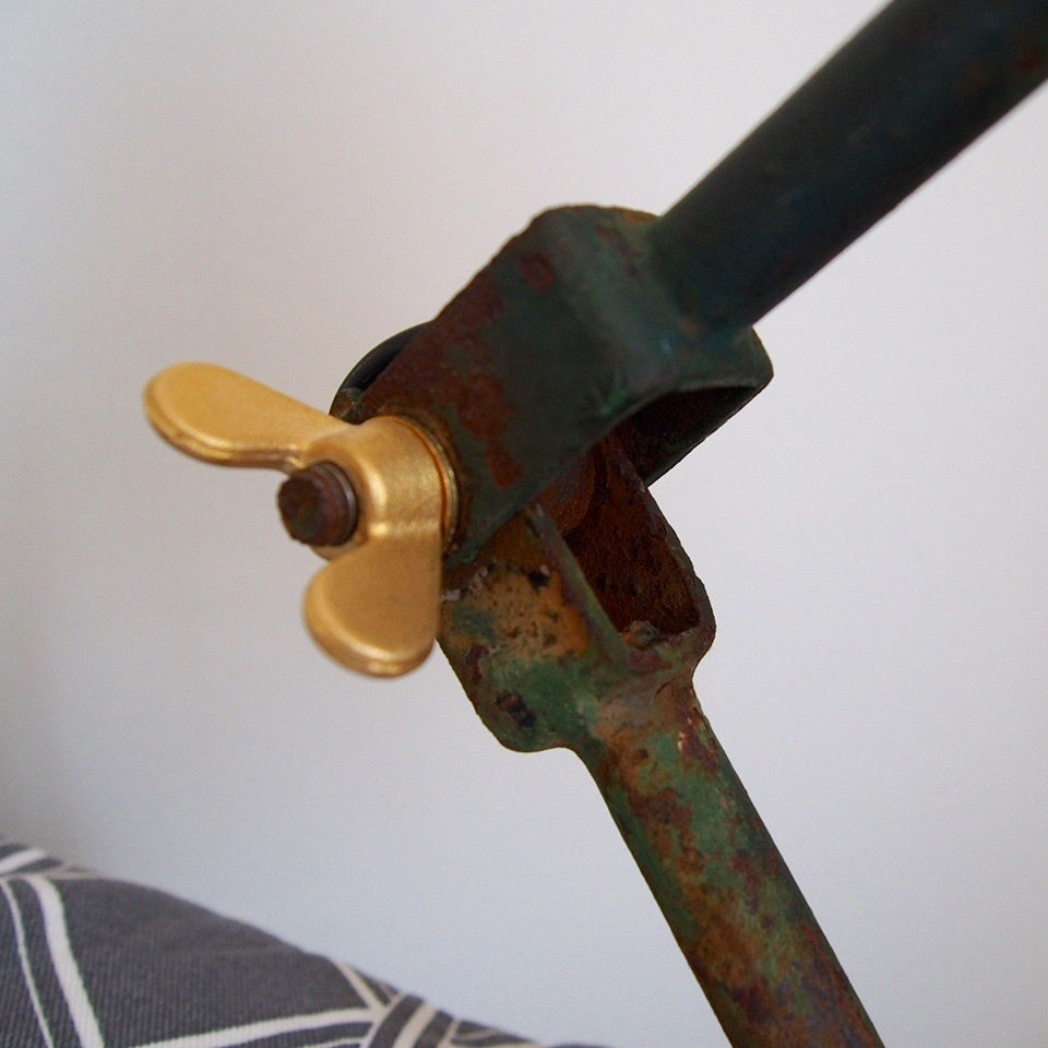 Indexkép: Régi, zöld, felújított műhelylámpa / Vintage, green, retstored table lamp