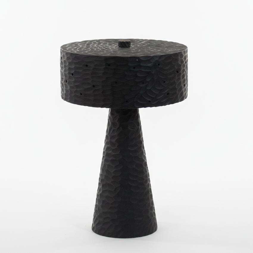 nyame Table Lamp.png