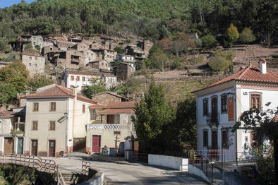 Aldeia de Xistos (1).jpg