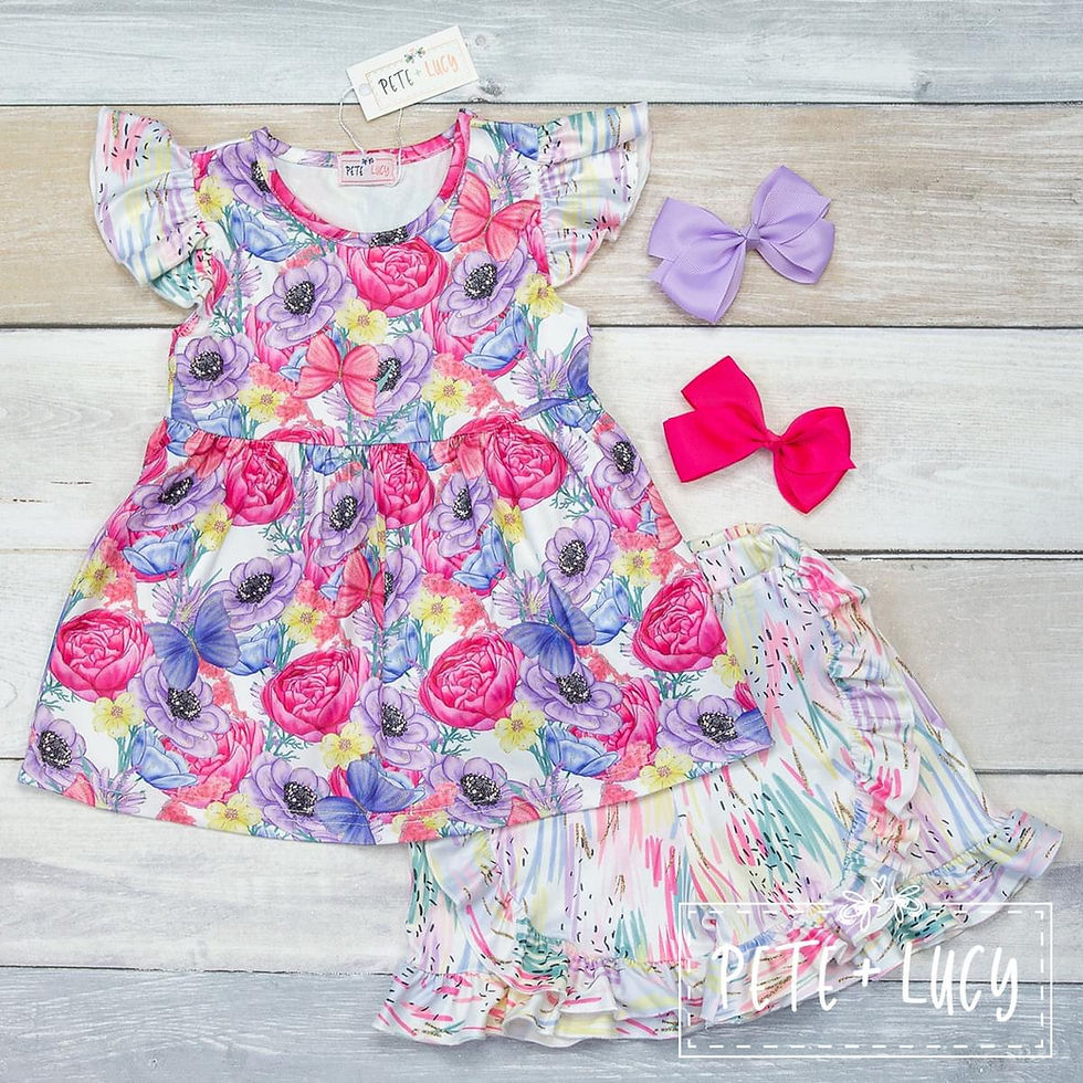 Thumbnail: Coming Up Roses Short Set