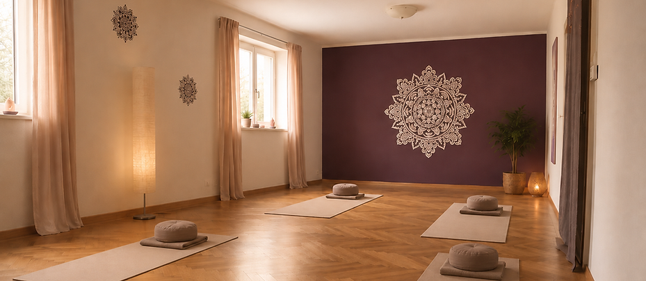 Kursraum für Mom Yoga im Ananda Yoga Studio Tulln