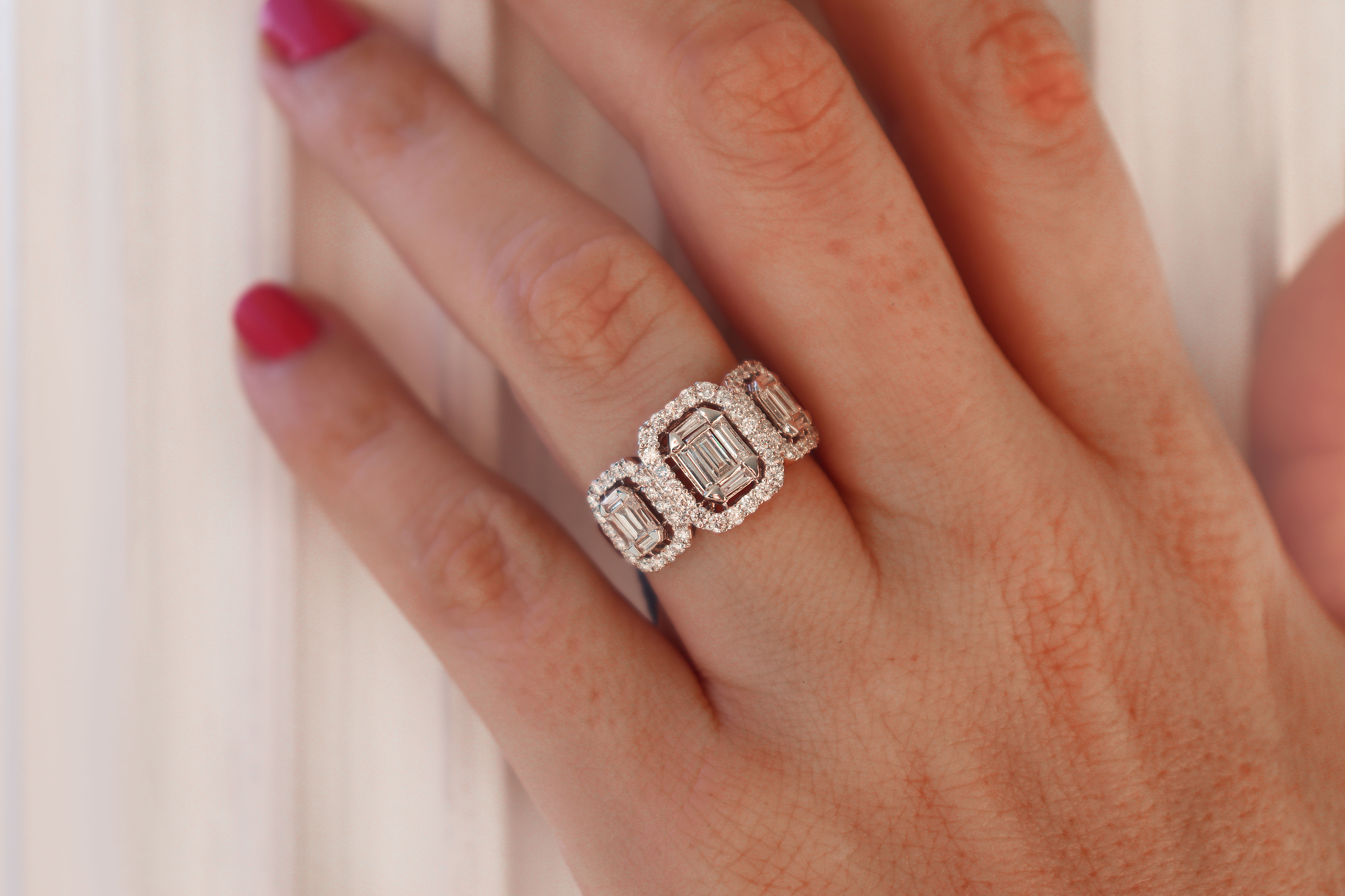 Baguette Invisible Set Halo Ring