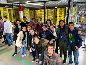 At the Amazon 8th gen fulfilment center, students could understand the technology and robots behind the efficiency of the online retailer