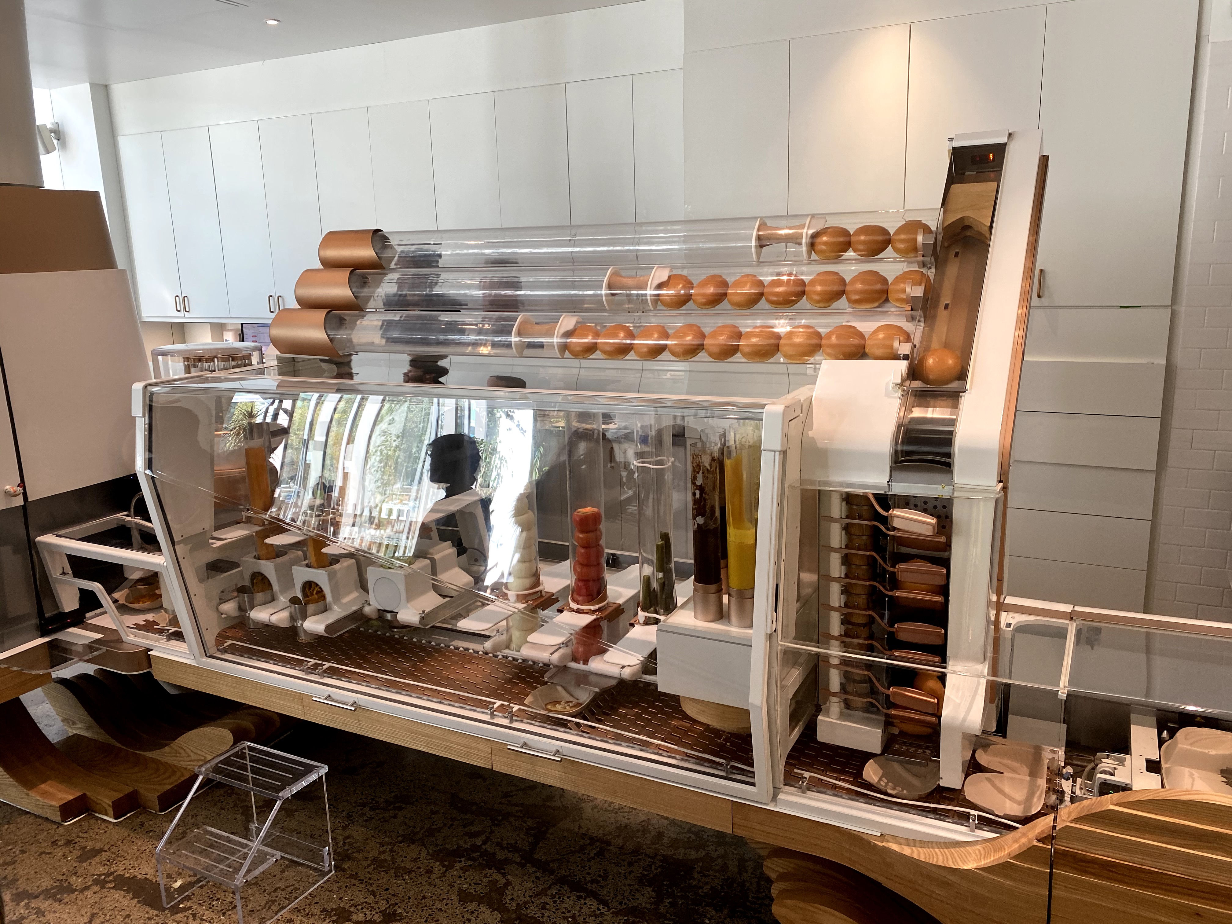 Hamburguer making robot designed exclusively for the Creator Restaurant in San Francisco