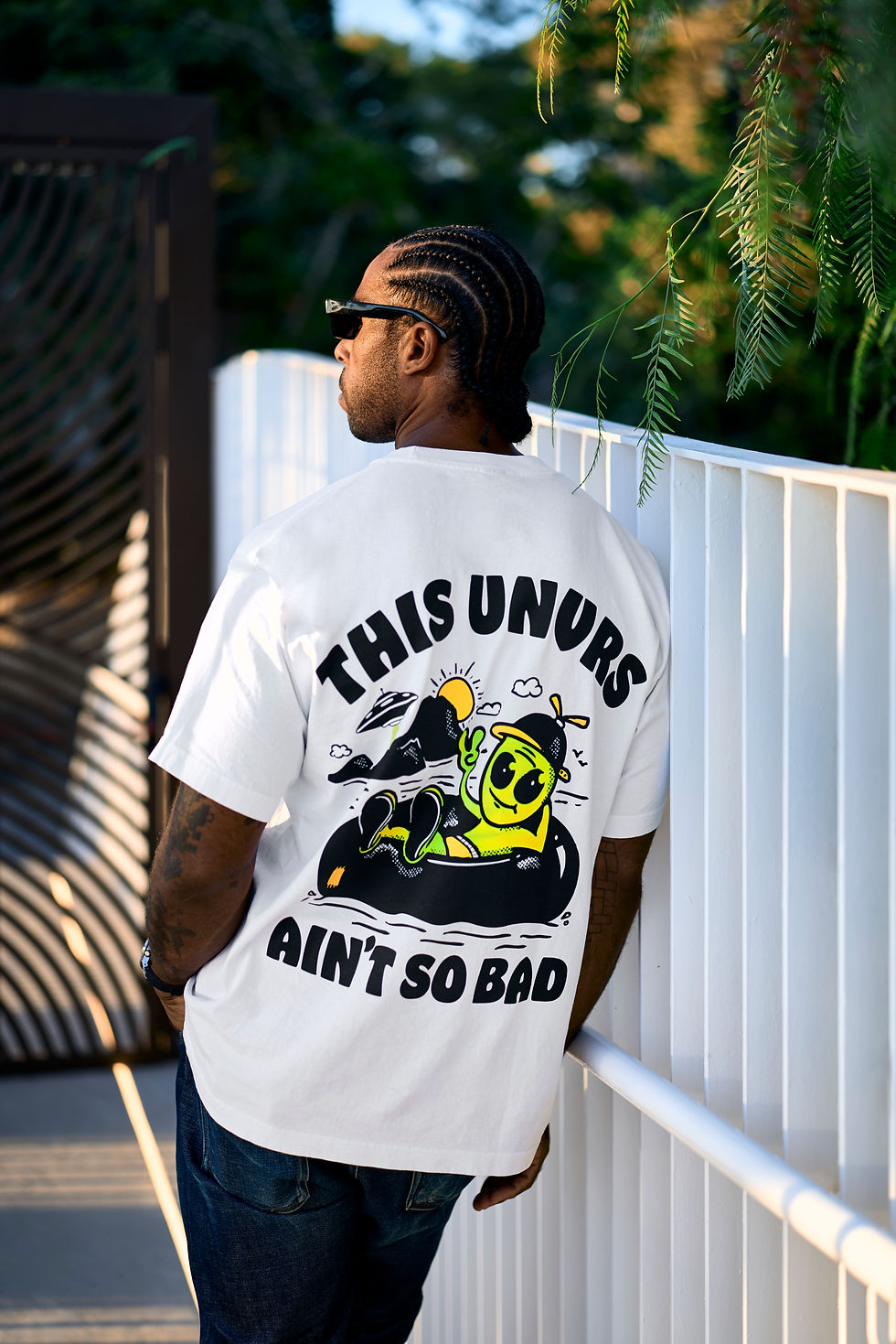 Thumbnail: This UNVRS Ain’t So Bad [Glow in dark]