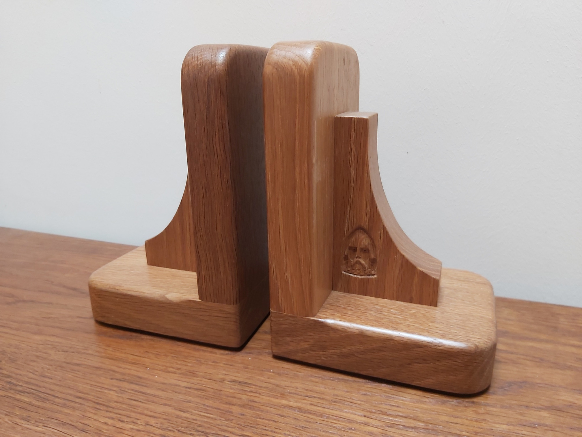 Oak Bookends