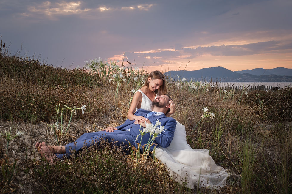 La séance trash the dress, c'est la séance où nous n'avons plus de stress, plus d'invités, plus de temps à gérer, c'est juste le moment de profiter