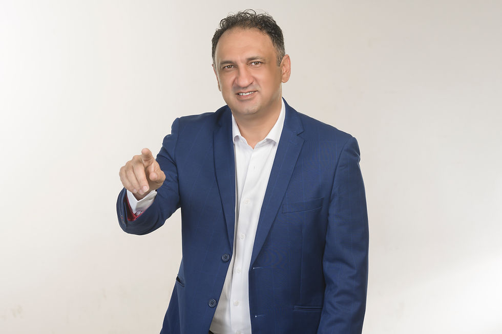 ¿Y si todo es falso?