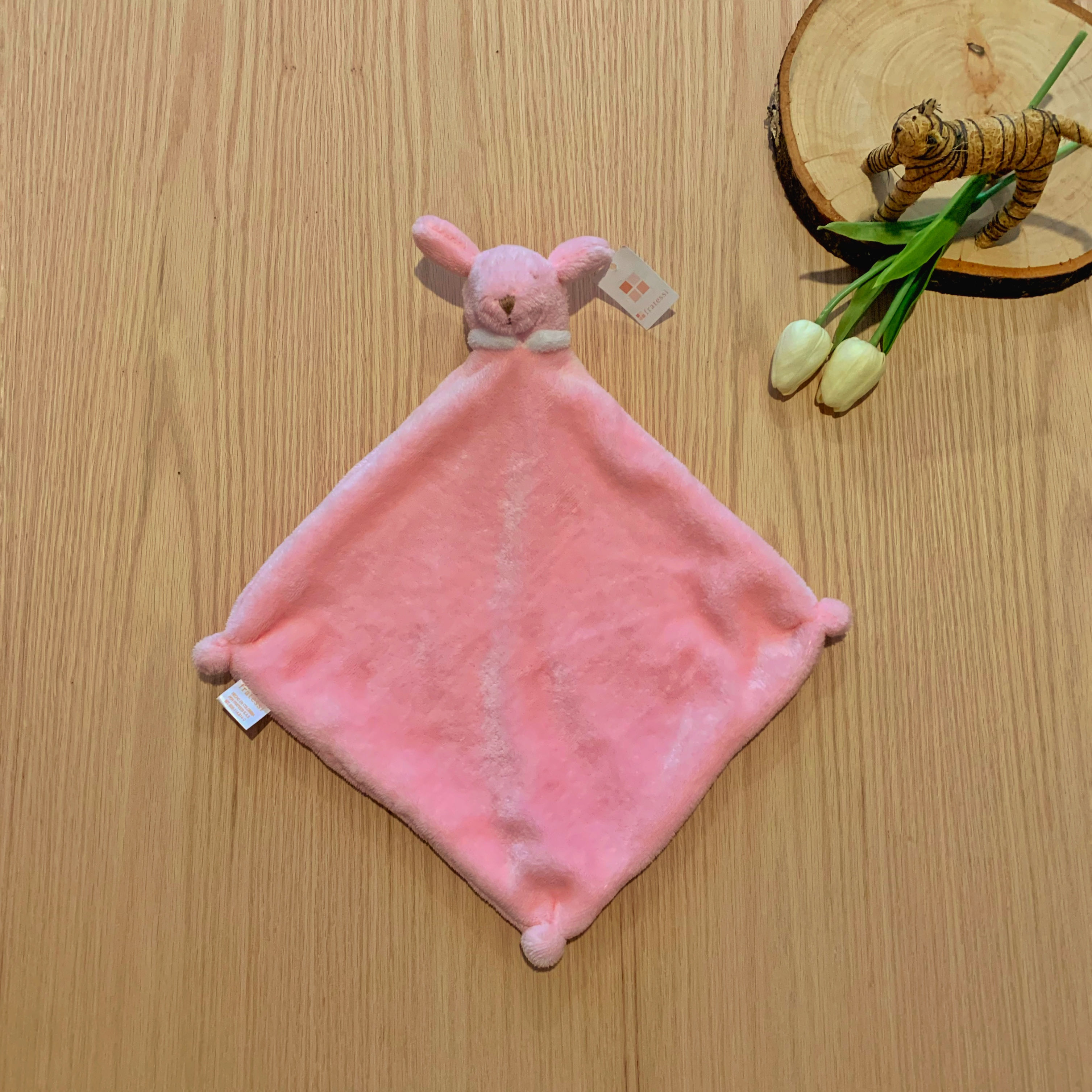 Dou Dou, Primer muñeco para bebe en fleeze color rosado