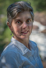 Monique Hobbs.jpg
