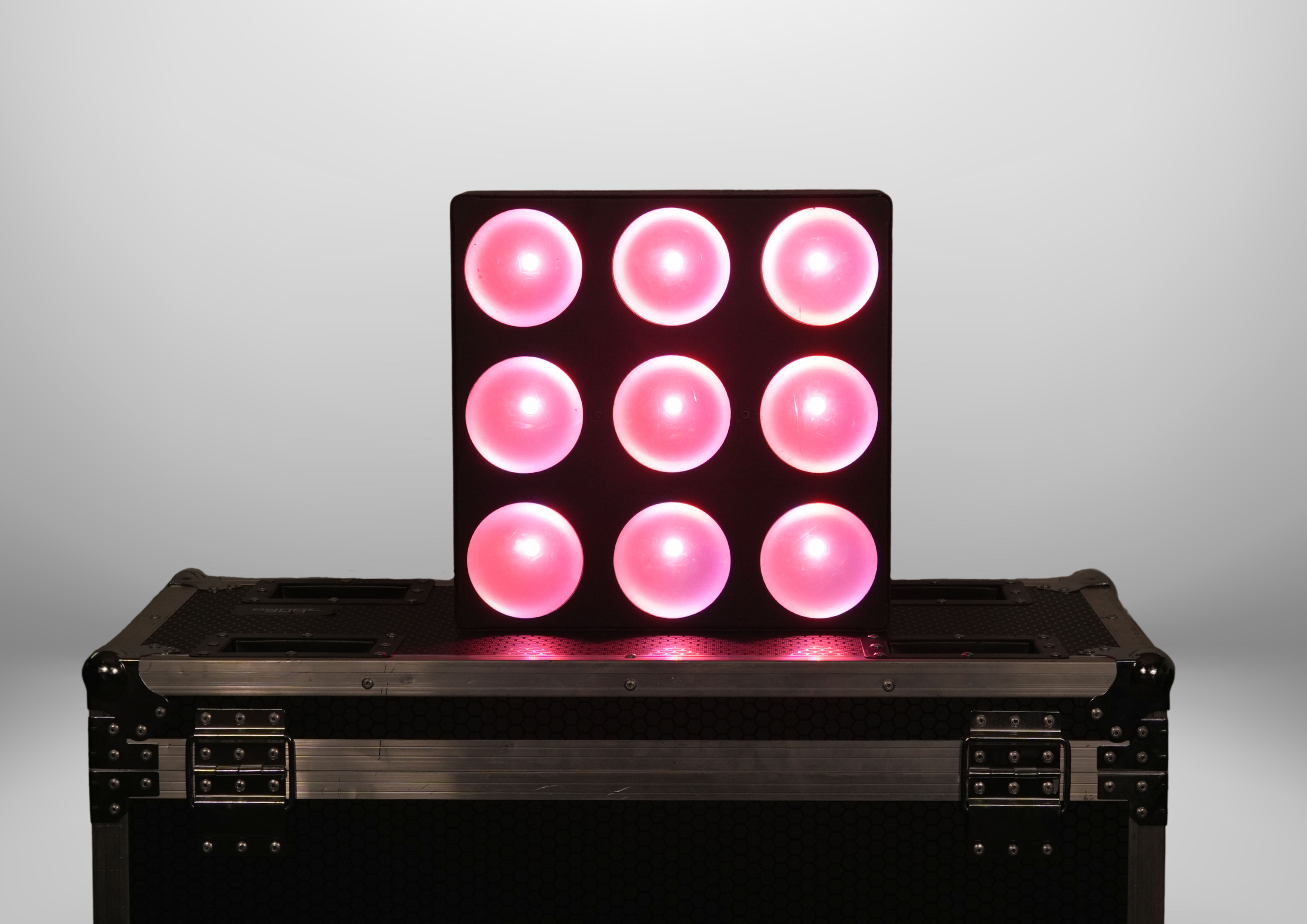 Hex 12 Chauvet Multicolour lights