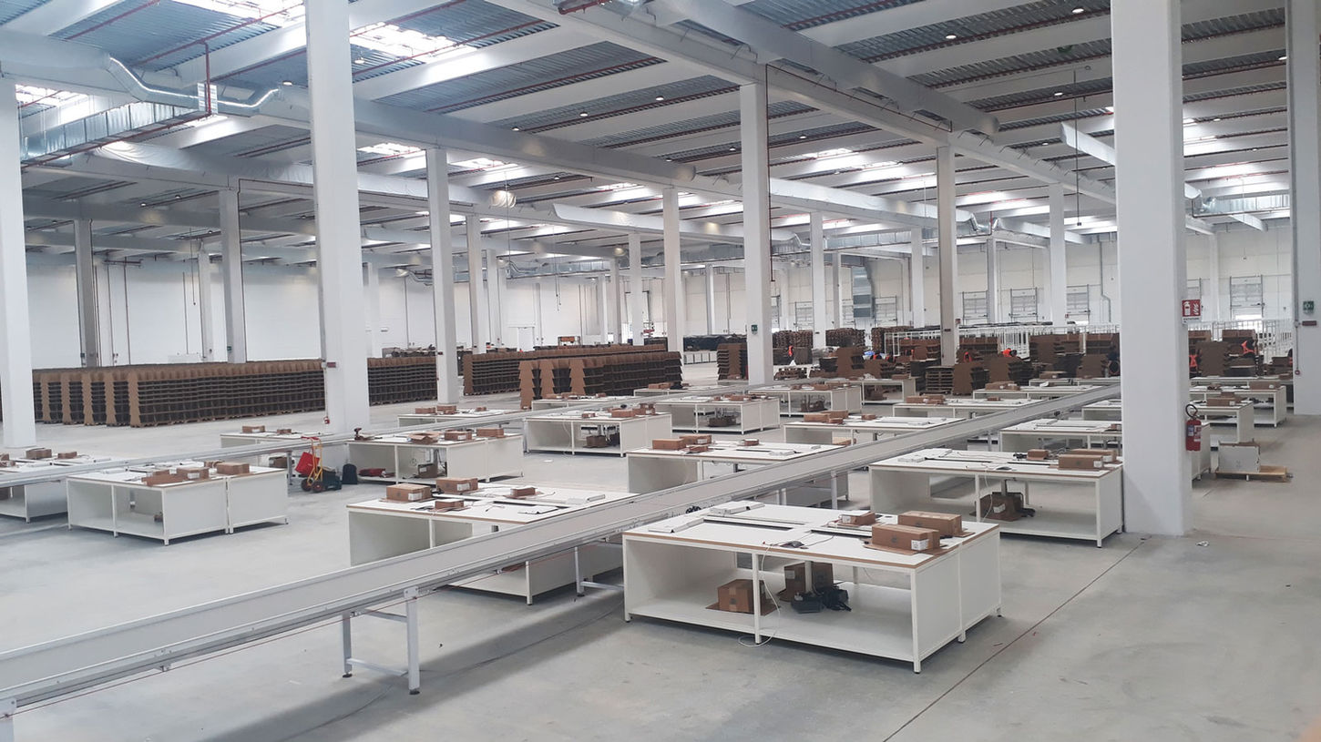 Conveior cu bandă logistică pentru depozite de e-commerce și fulfillment