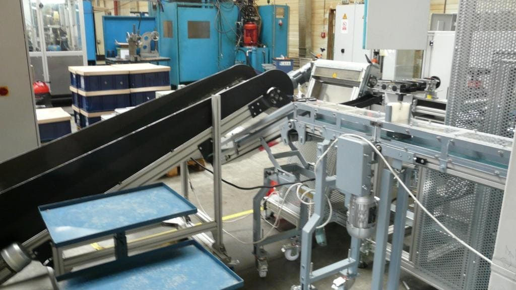 belt conveyor with cleats logistics solutions for internal logistics in automotive production