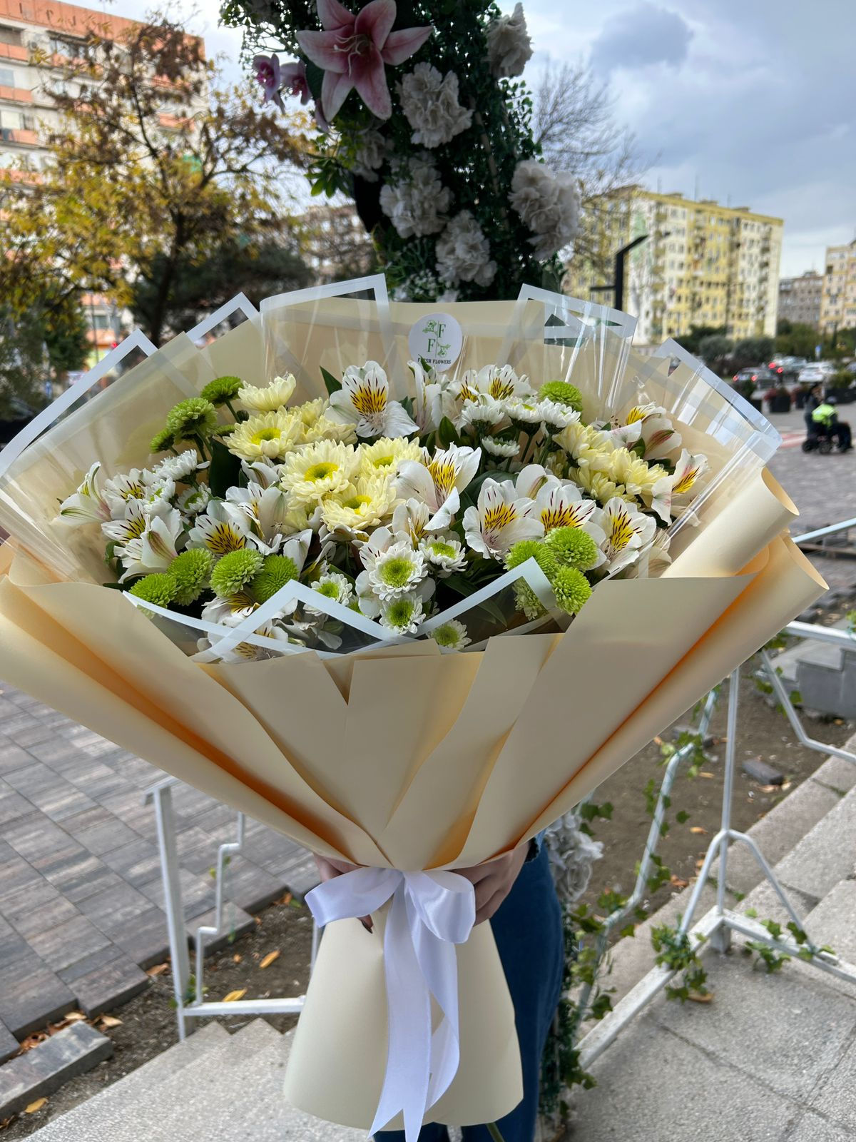 ყვავილების კომპოზიცია