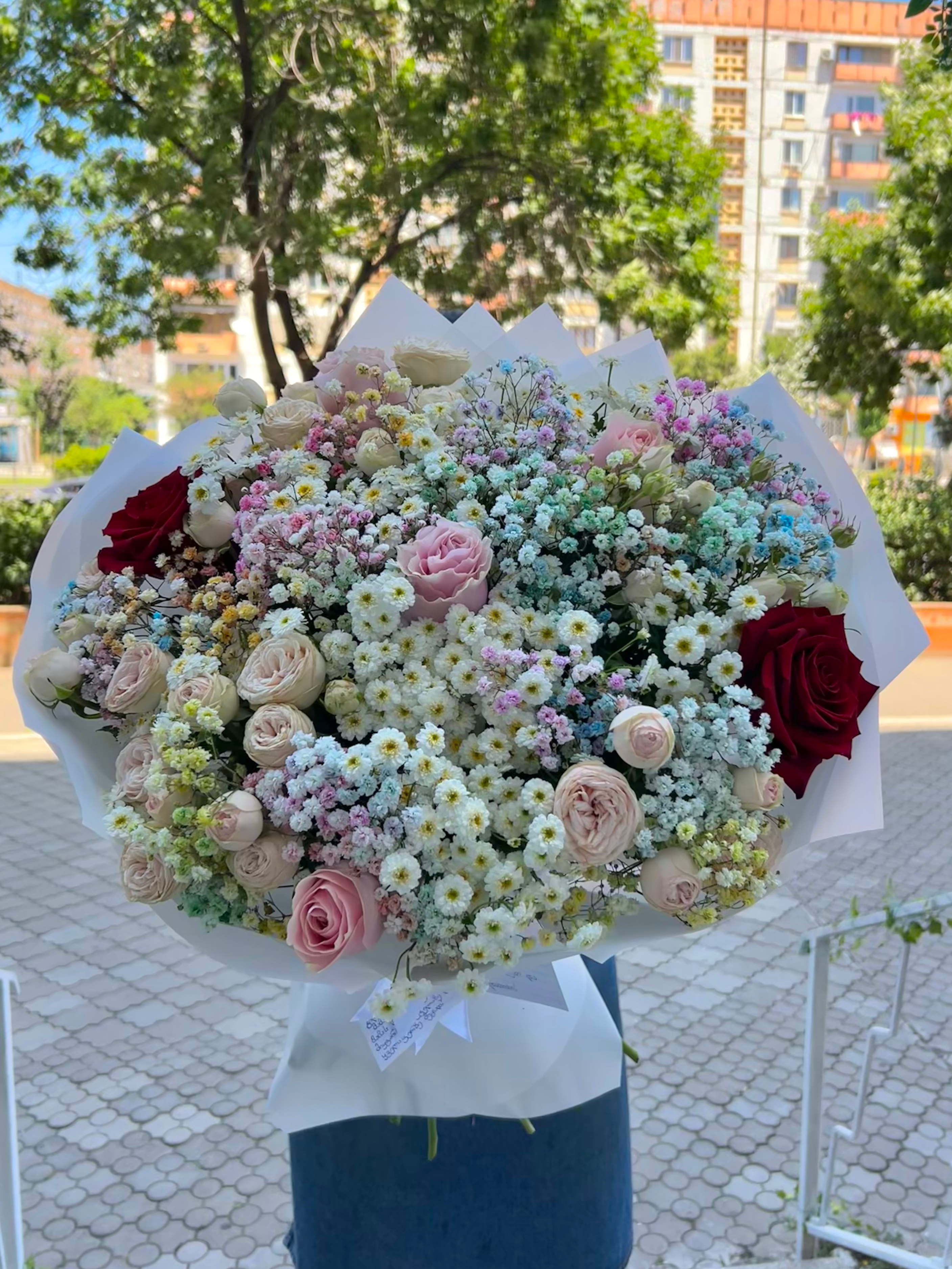 ყვავილების კომპოზიცია