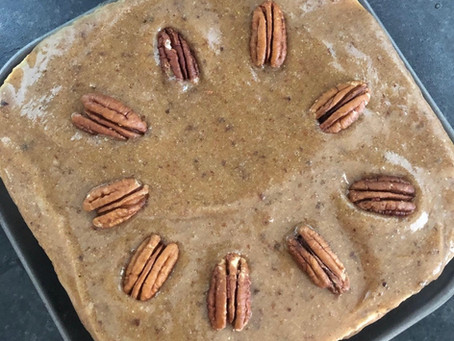 Raw Vegan Salted Caramel Cheesecake