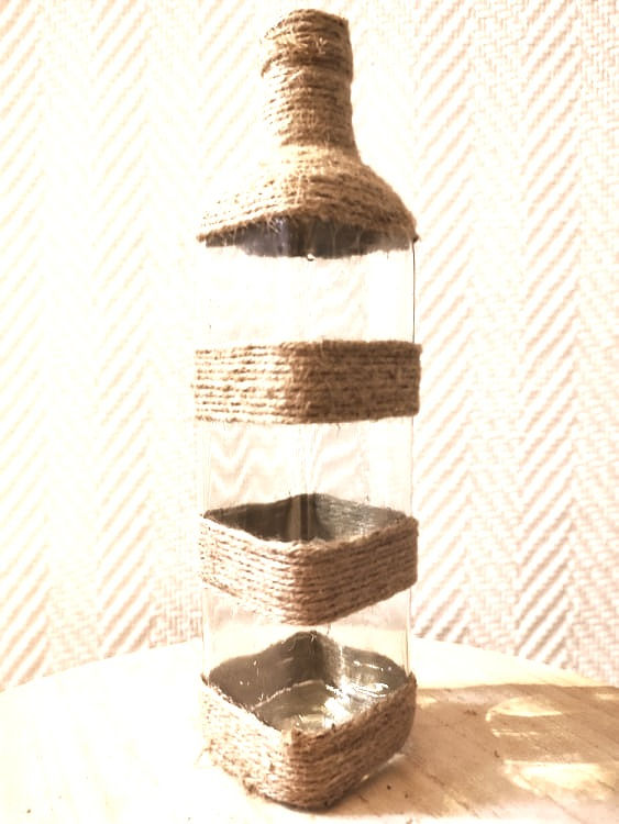 Miniature : Vase Isis