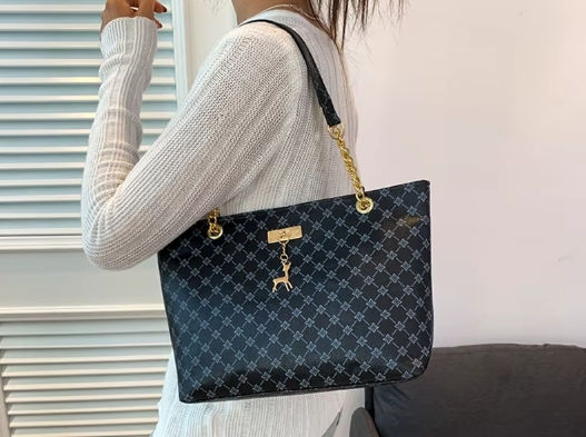 Thumbnail: The Lumière Tote