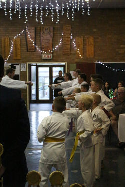 49656381_2043748375694132_86014892866818