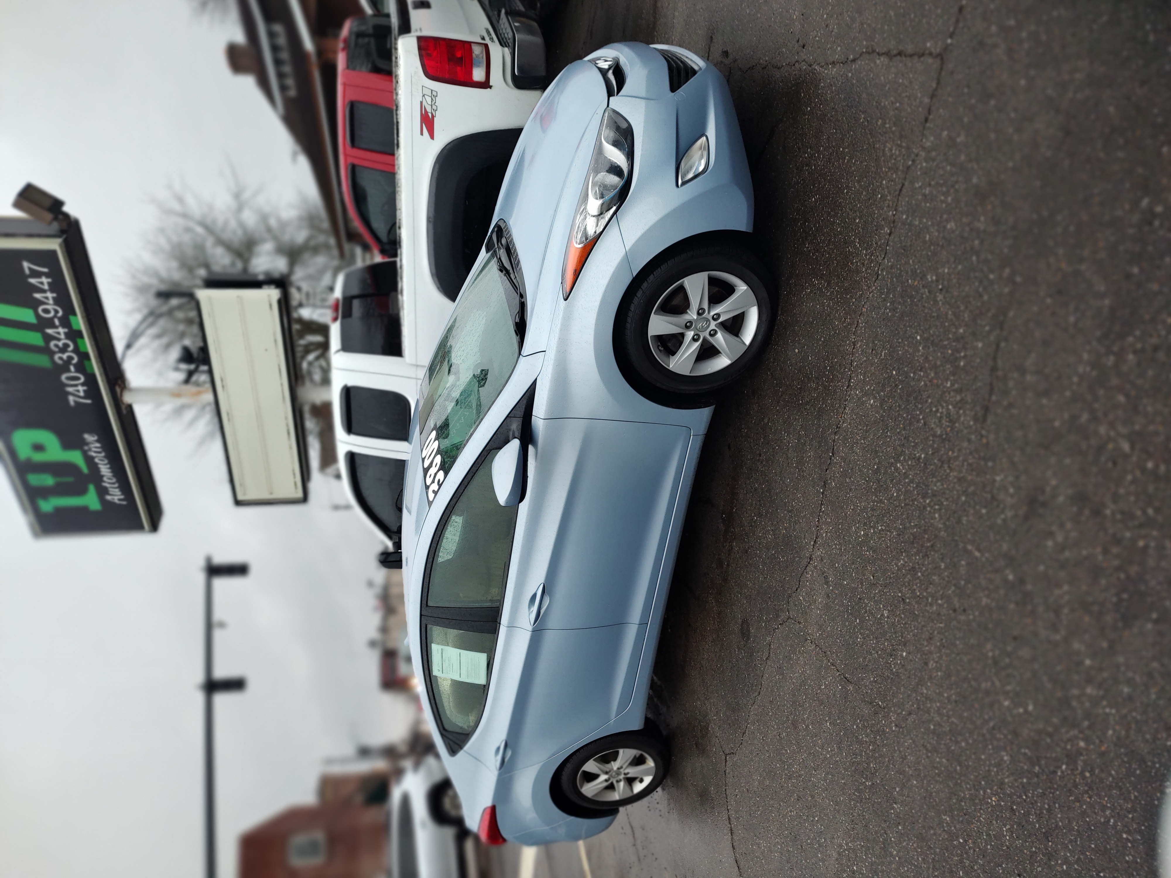 2012 Hyundai Elantra GLS's photo