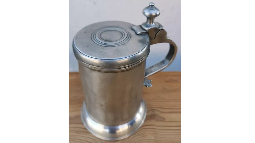 TINN KRUS AV OVE JENSEN HOLM (MESTER 1770-1788) FRA BERGEN | Datert år 1770