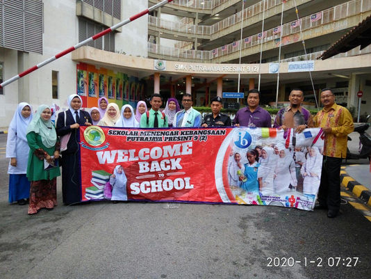 HARI PERTAMA PERSEKOLAHAN SESI 2020