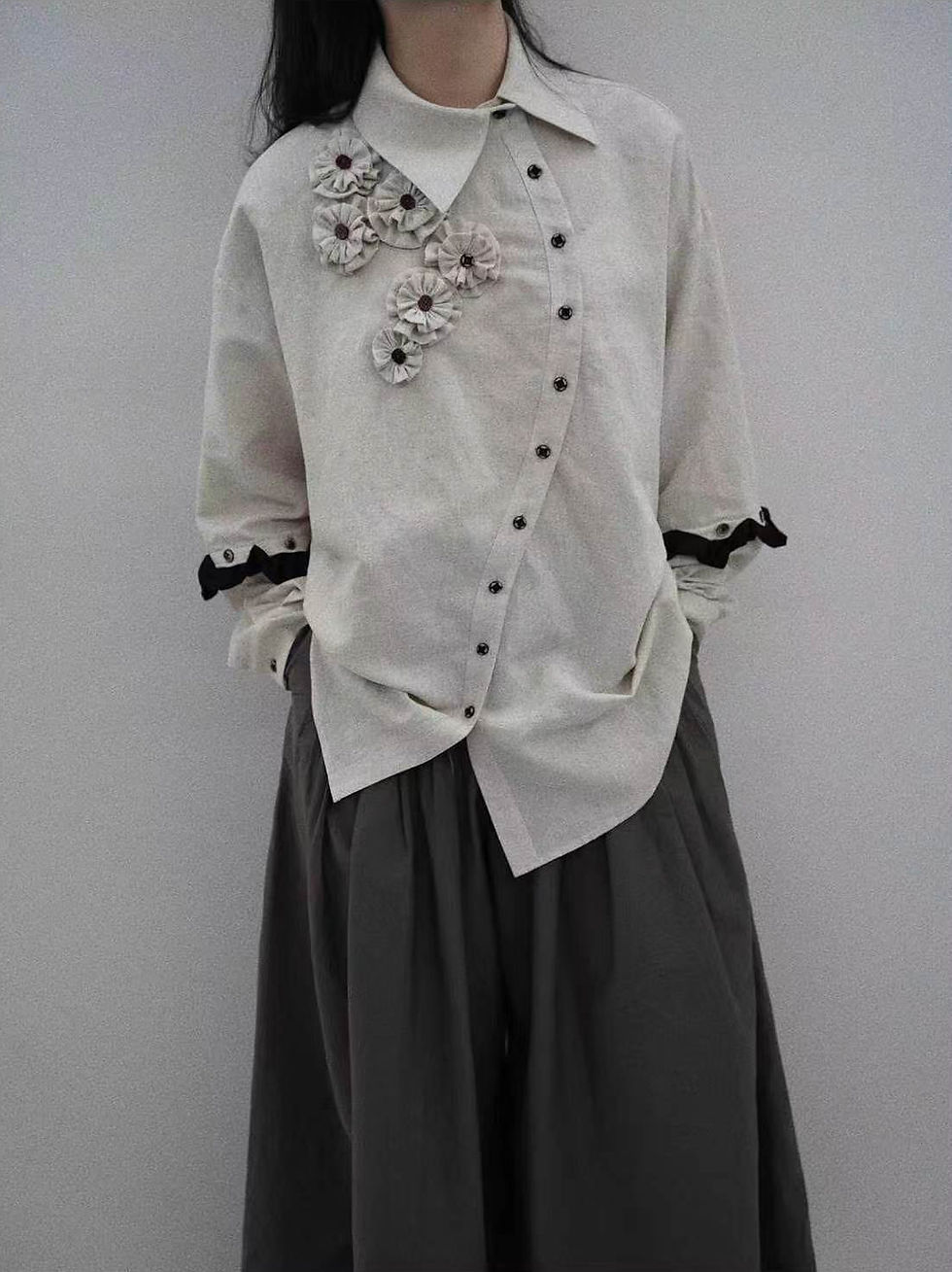 Thumbnail: Detachable Sleeve Linen Shirt with Handmade Floral Appliqué & Asymmetric Button 