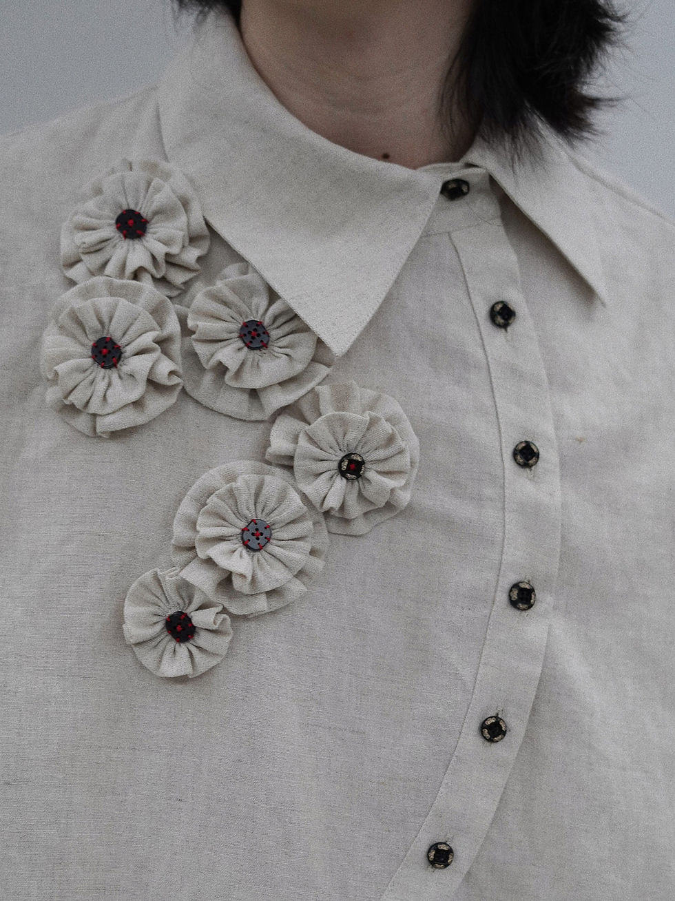 Thumbnail: Detachable Sleeve Linen Shirt with Handmade Floral Appliqué & Asymmetric Button 