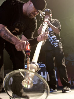 Stoned History: The Dawn of the D.A.R.E. era