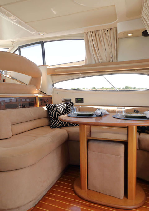 2000 Sealine F37 Simpson Yachts