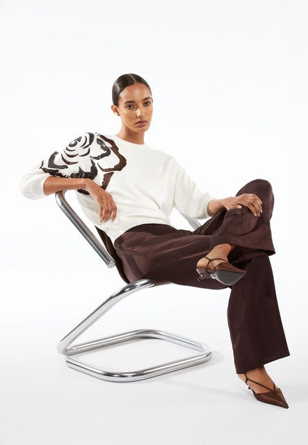 mini-Atmos-W25-Screenuse_sRGB_03