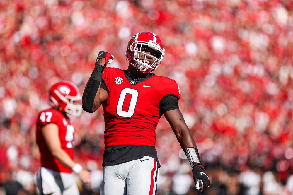 Bulldogs Blast Vandy In Win, 550