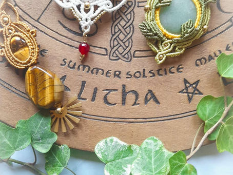 Se reconnecter au Sacré : Pourquoi j'ai choisi de créer des collections en lien avec la roue de l'année