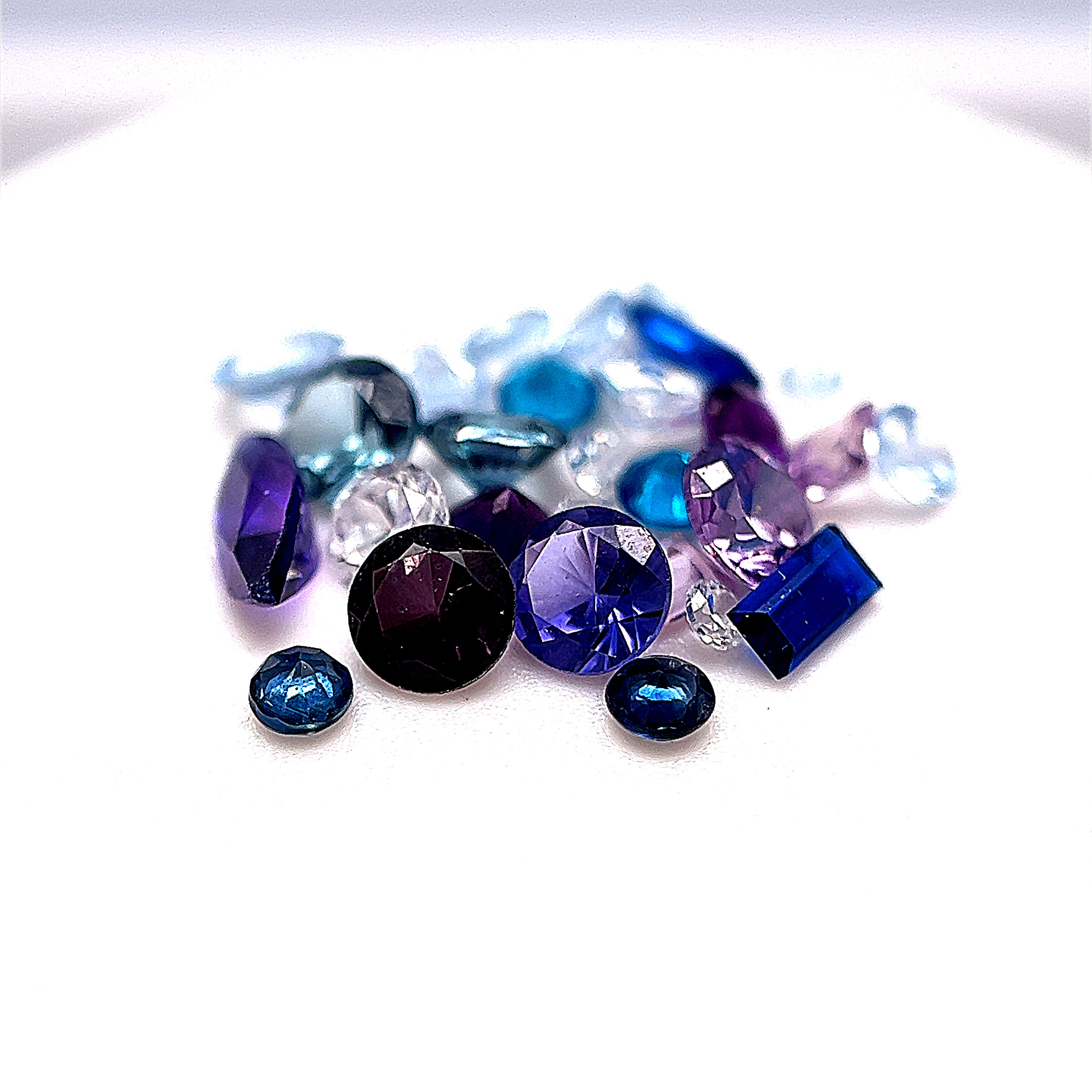 CZ Sand Cast Mix Violet Sky 30 Pieces - Assorted Small Facet