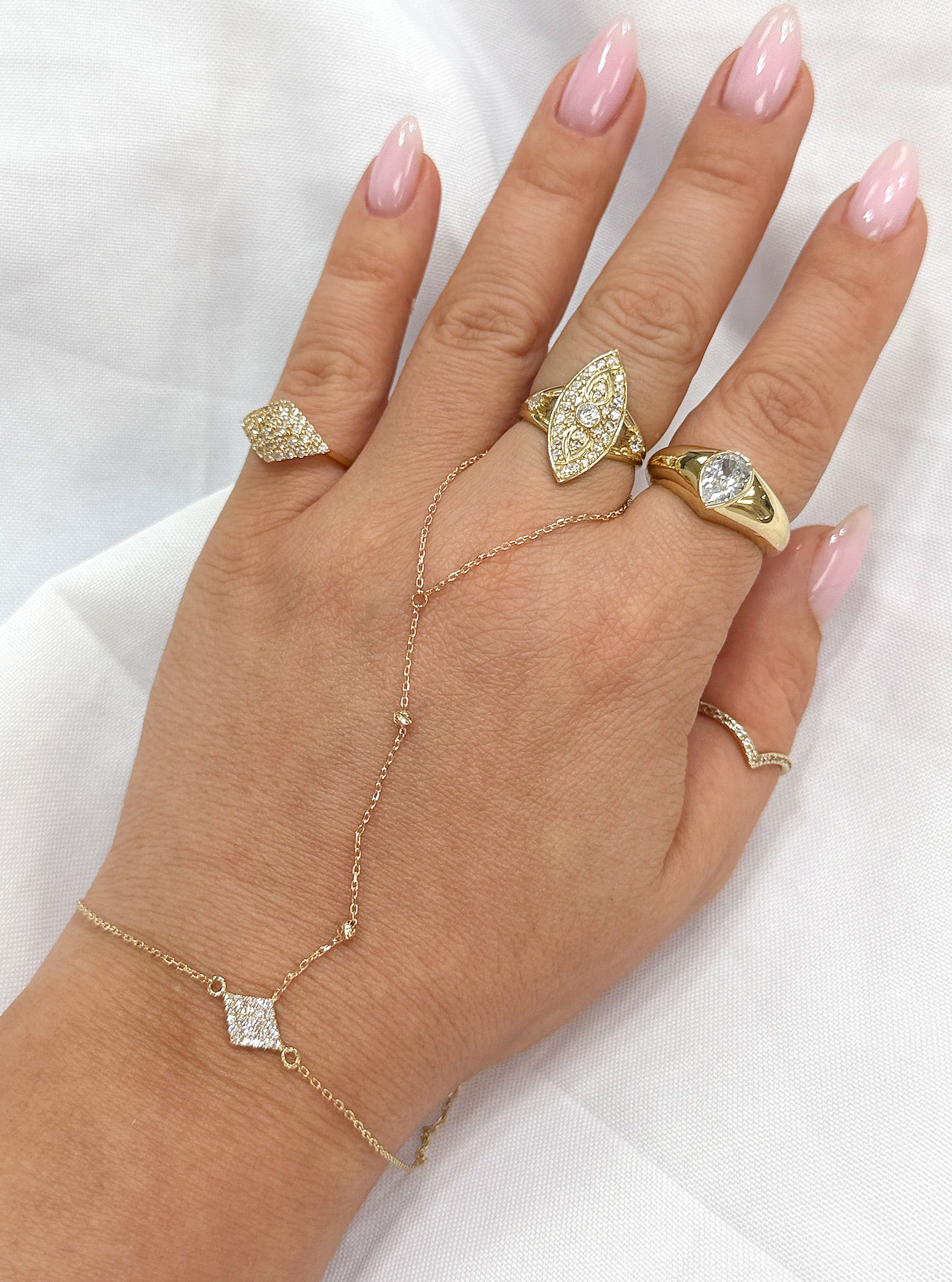 צמיד ג'אדי מעויין