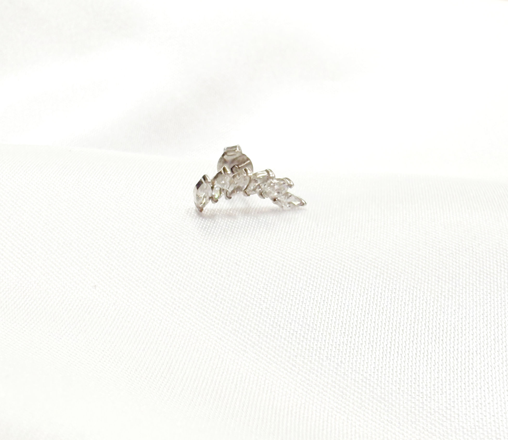 עגיל מרקיזות מטפס