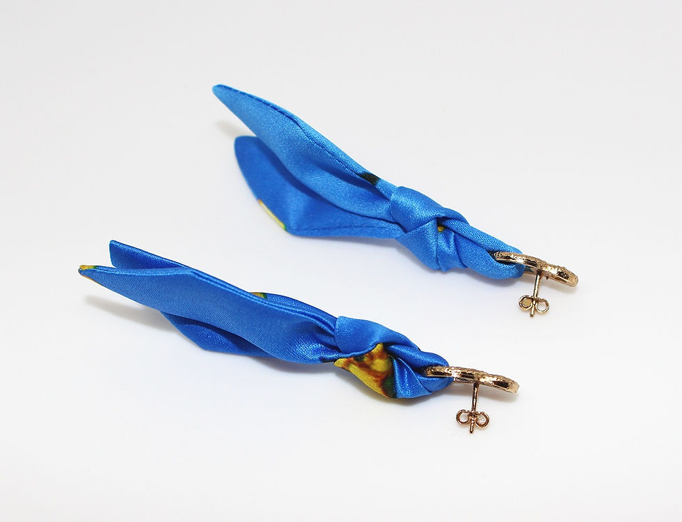 Thumbnail: Yellow Seahorse tie earring & bracelet