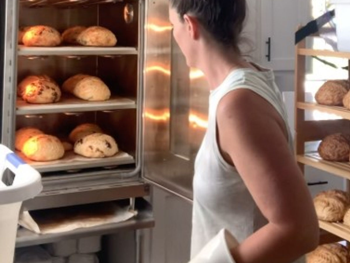 The Kneaded Loaf / Ginny Bretsnyder John 6:35 — photo from thekneadedloaf.com