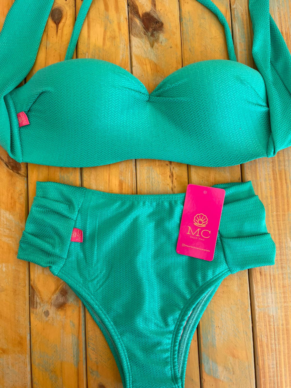 Parte de Cima Tomara Que Caia e Calcinha Bombom cos alto verde spectra