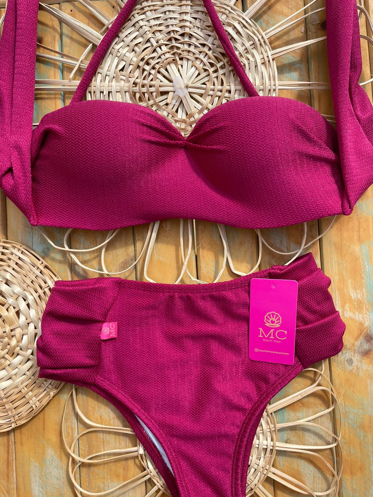 Parte de Cima Tomara Que Caia e Calcinha Bombom cos alto marsala brilho