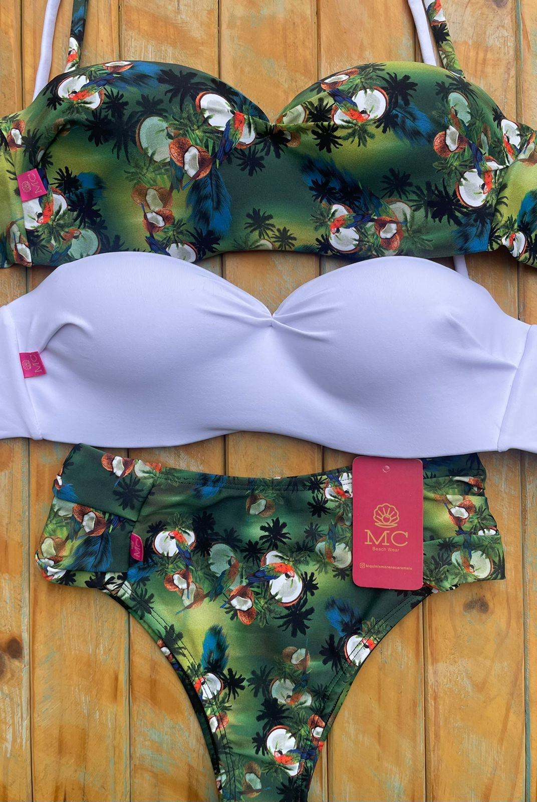 Combo Tomara que Caia Papagaio / Branco e Calcinha Bombom Cós Alto Papagaio