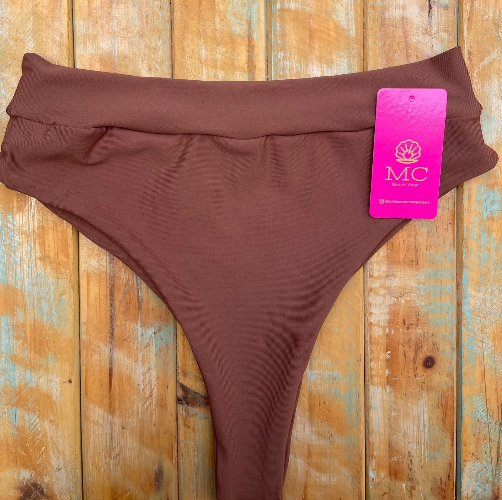 Calcinha hotpant cavada fio café