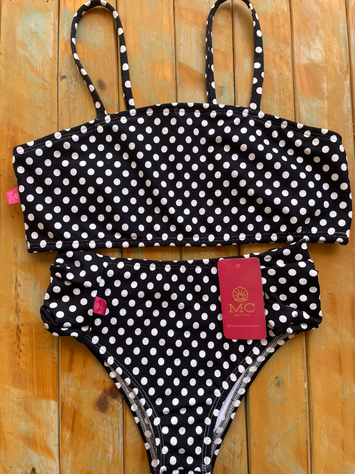 Parte de Cima Top e Calcinha Bombom Cós Alto PRETO COM POÁ BRANCO