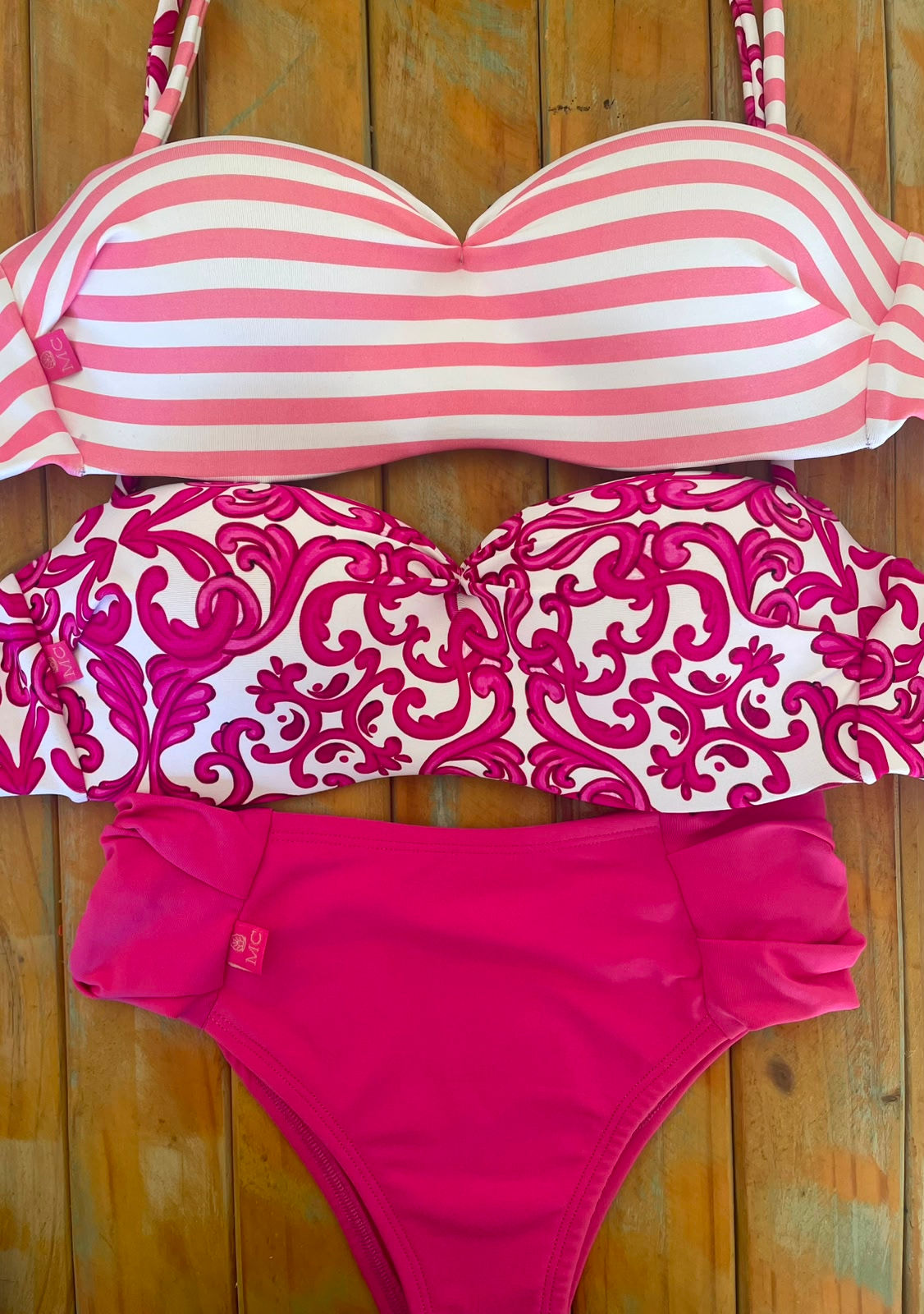 Combo Tomara que Caia listras rosa/encanto  e Calcinha Bombom fuschia