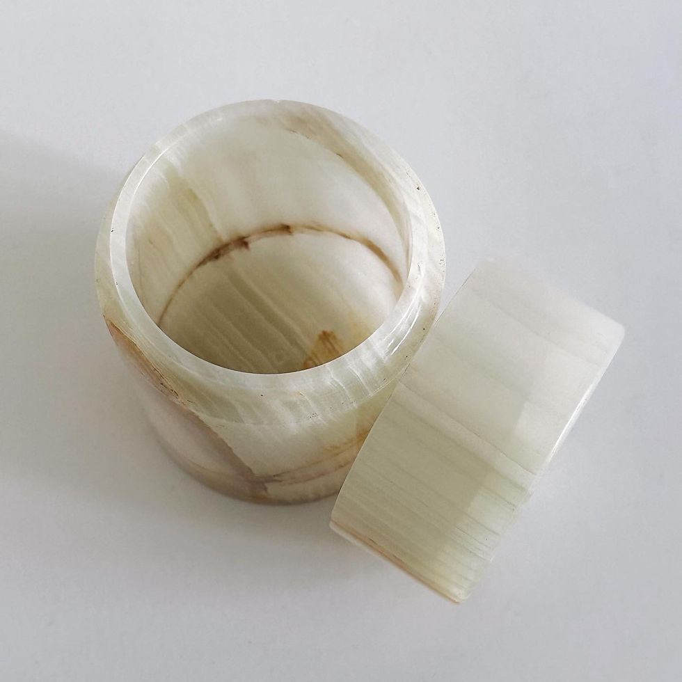 Thumbnail: A Deco Cylindrical Onyx Box, c.1920