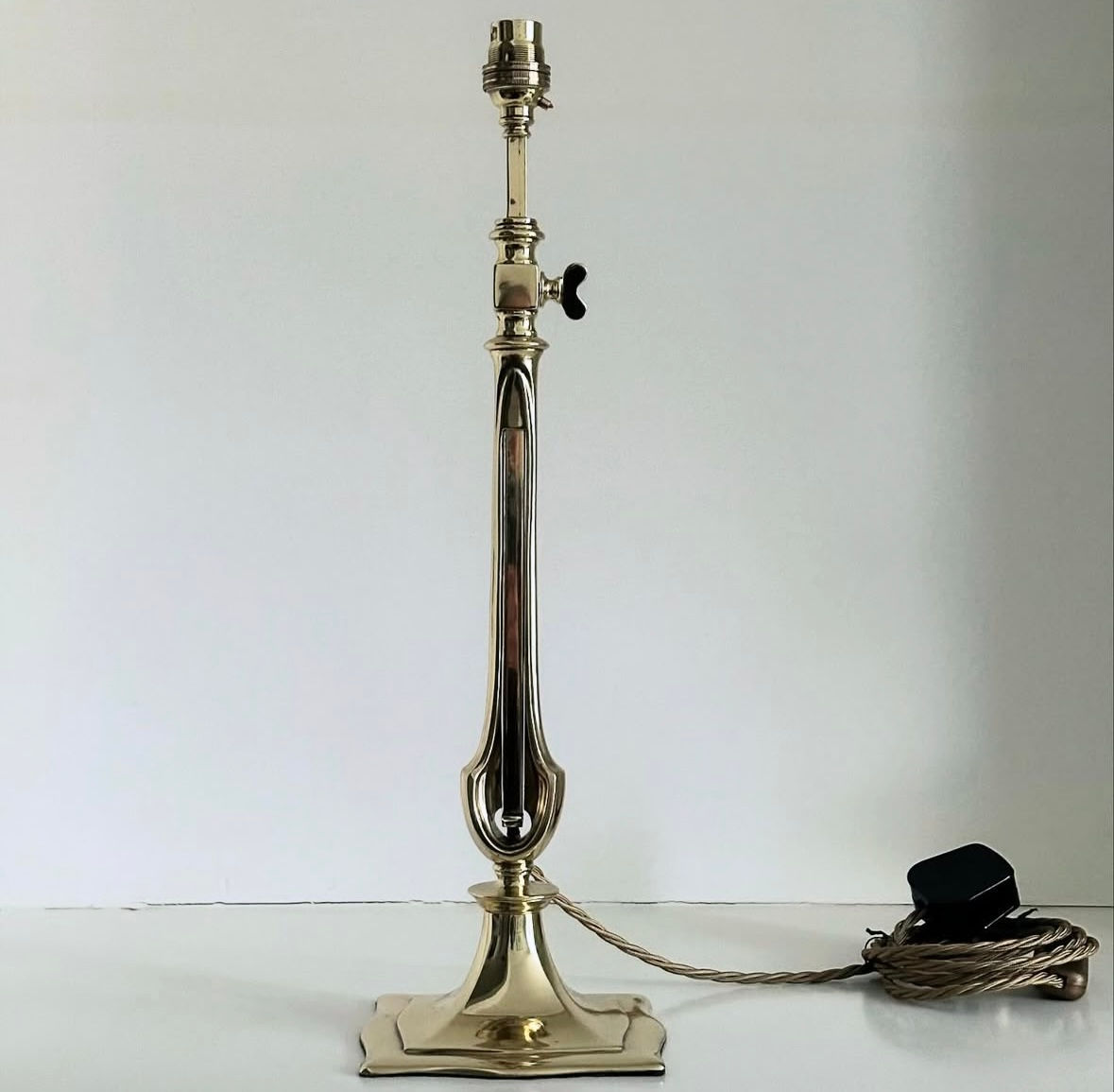 A Deco Telescopic Brass Table Lamp, c.1920