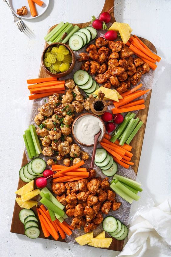Cauli Bites & Veggies image