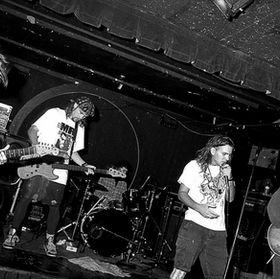 Pearl Jam First Gig & MTV Unplugged Reissue