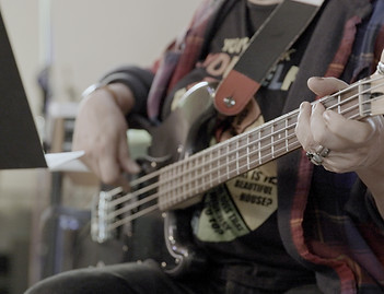 Bassist.jpg