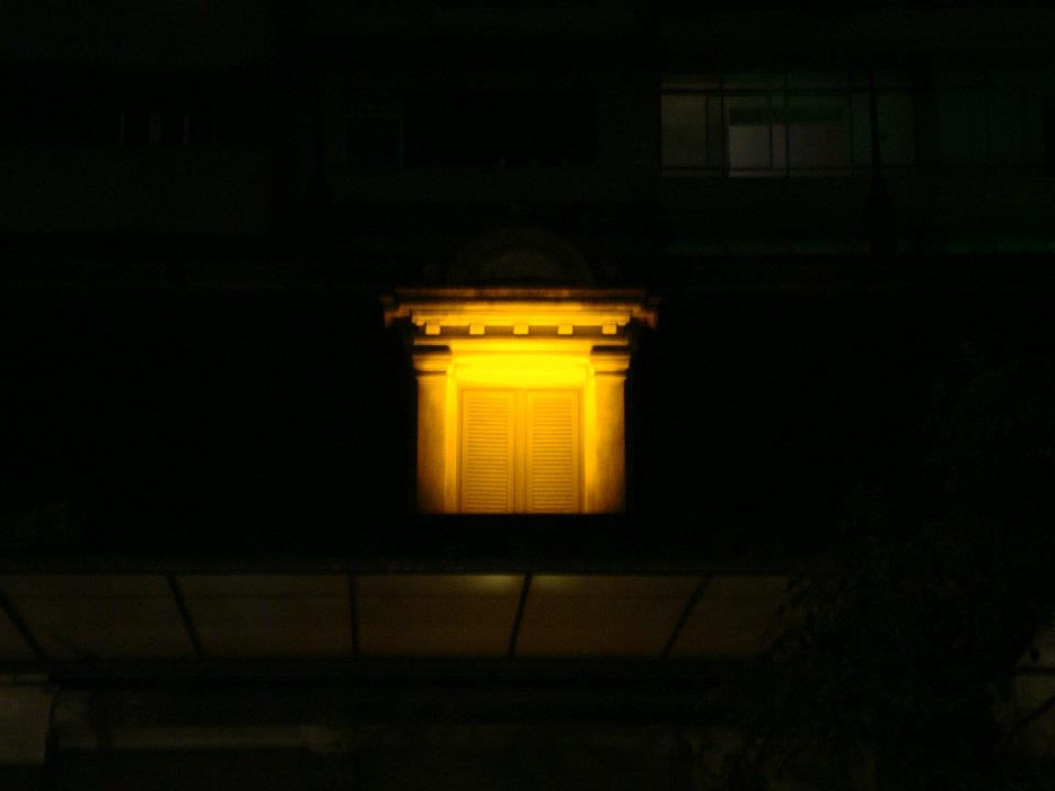 CR 2.jpg